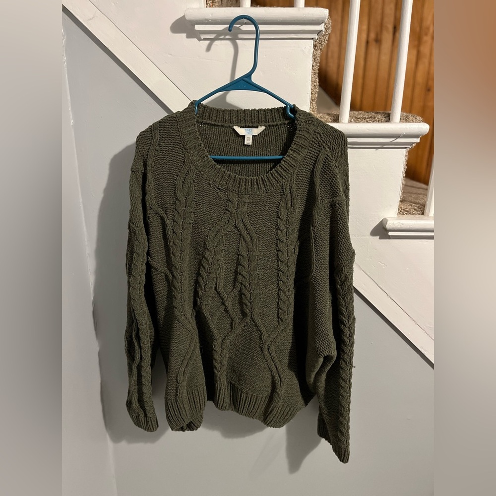 Time and Tru Dark Green Cable Knit Sweater